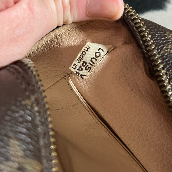 Louis Vuitton Trousse Monogram Cosmetic Bag - Picture 11 of 16